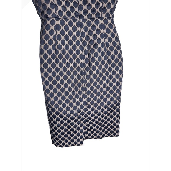 Banana Republic Dress 6โ Petite Navy Blue & Beige Geometric Sleeveless Dress ๐ - Picture 6 of 8